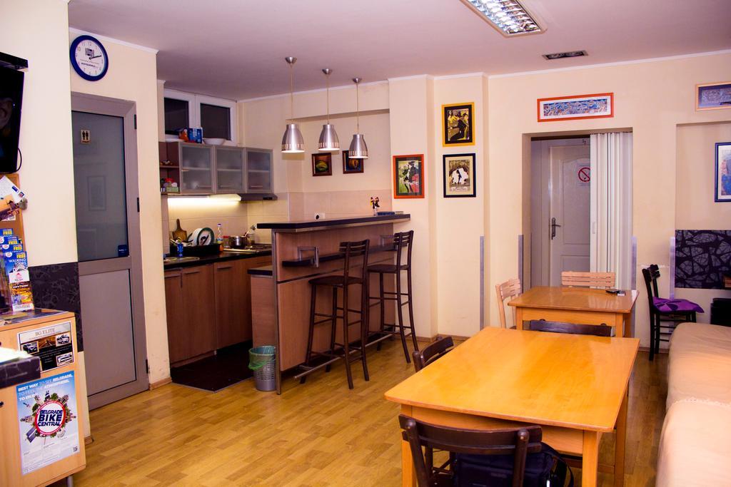 בלגרד Hostel Jasmin מראה חיצוני תמונה