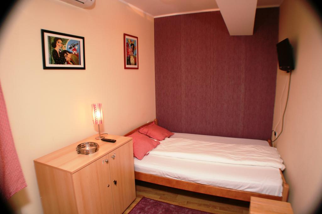 בלגרד Hostel Jasmin מראה חיצוני תמונה